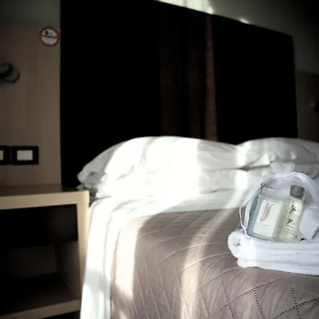 Dei Tartari Hotel 3*